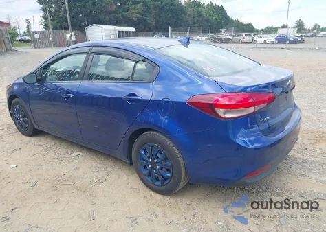 2017 Kia Forte Lx из США, поврежденный, VIN 3KPFK4A73HE161128